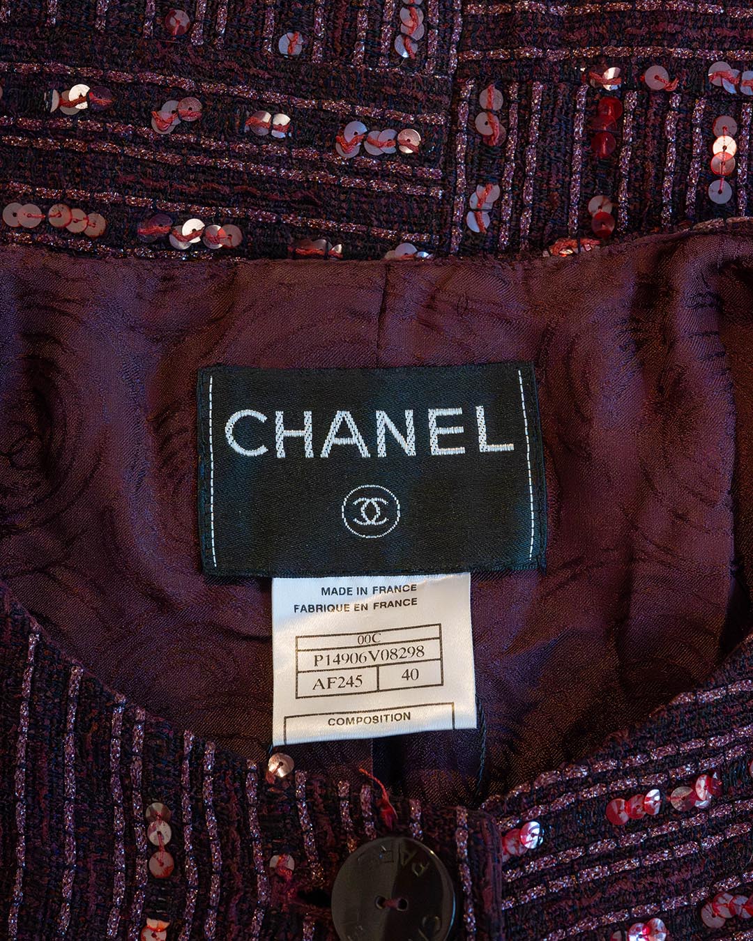 Chanel Jäckchen mit Pailletten · Bordeaux