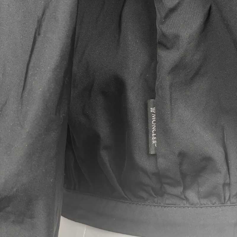 Moncler Übergangsjacke Schwarz