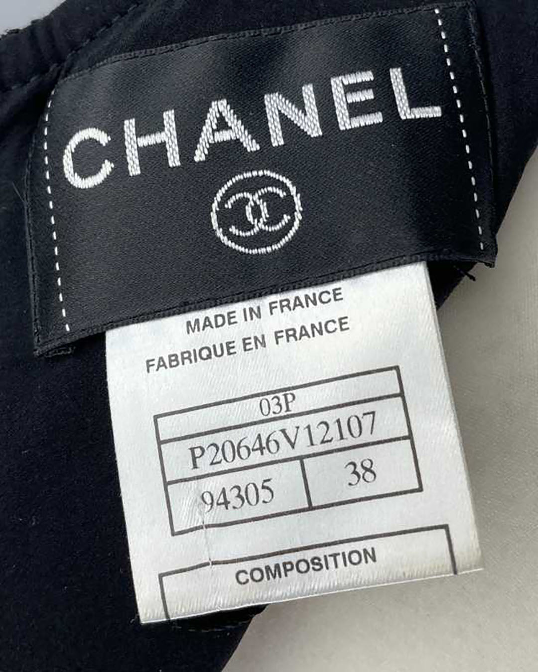 Chanel Kleid Tweed Schwarz mit Taschen