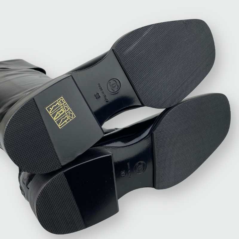 Chanel Stiefel Lackleder Schwarz
