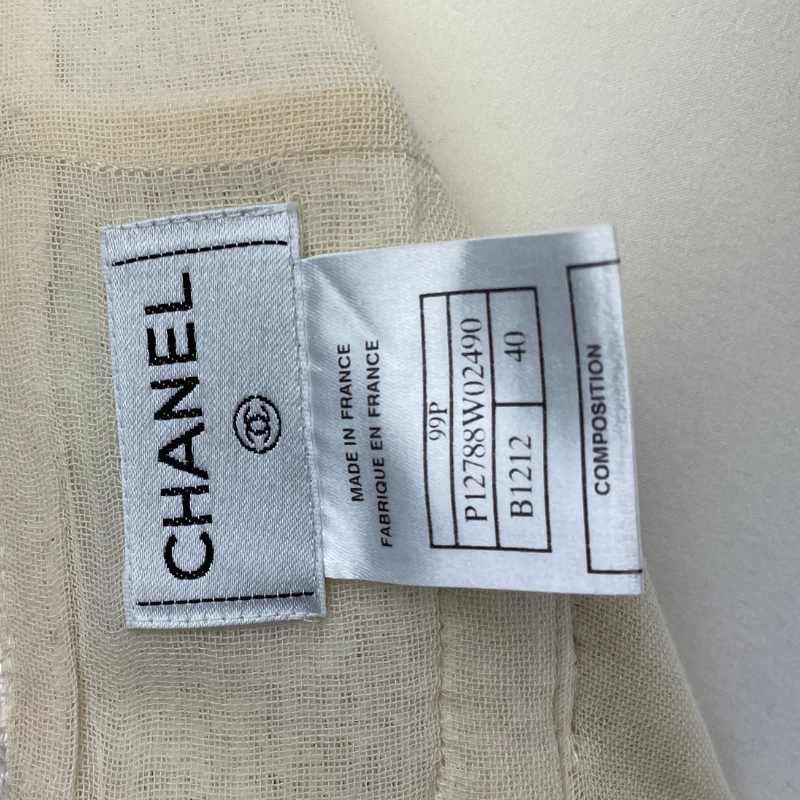 Chanel Kostüm Weiß
