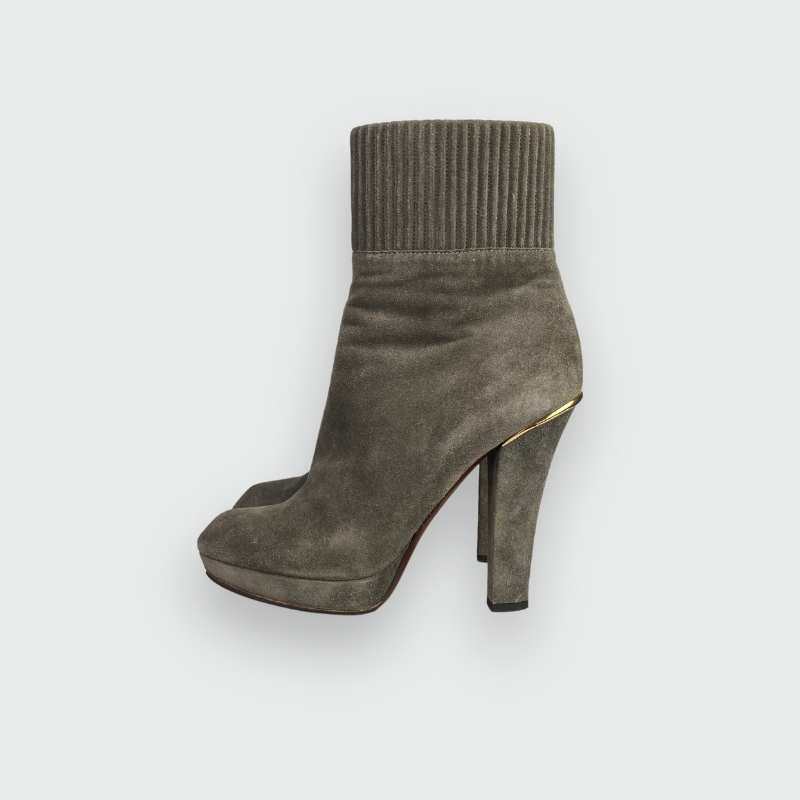 Louis Vuitton Absatzstiefel Grau