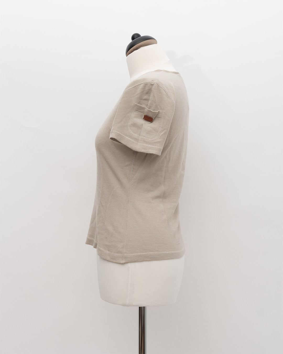 Chanel T-Shirt Beige