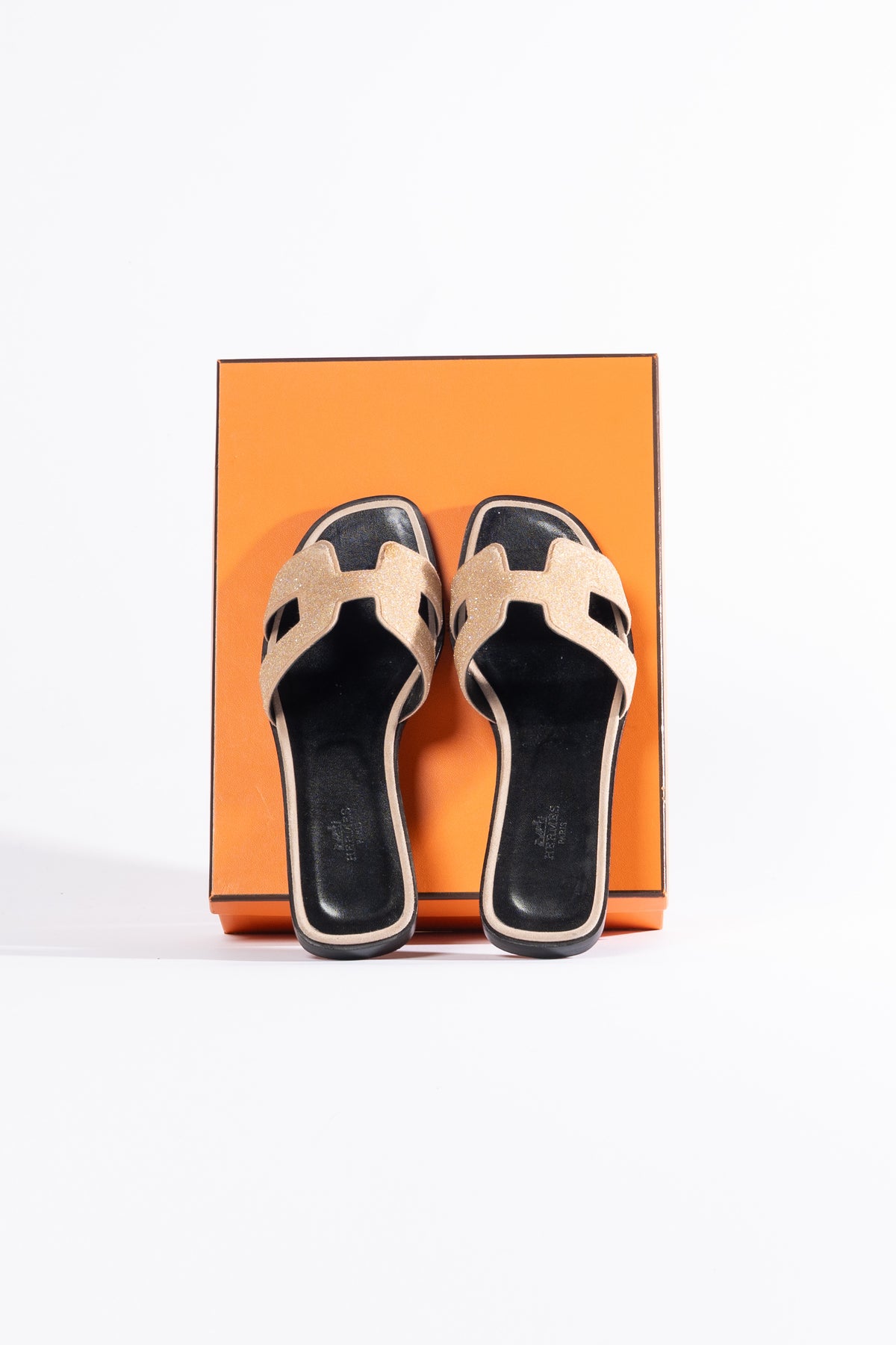 Hermès Oran Sandalen Crystal Powder Nude