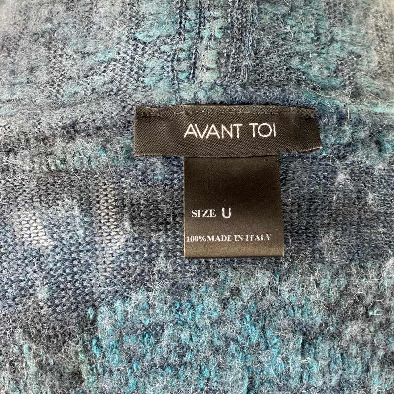 Avant Toi Mantel