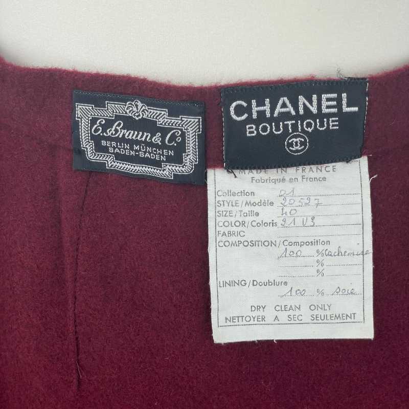 Chanel Kostüm Rot