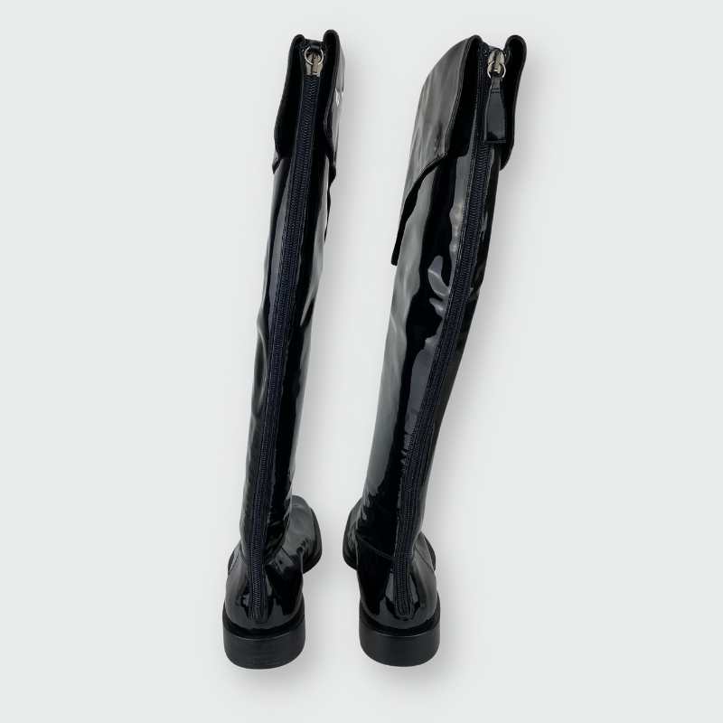 Chanel Stiefel Lackleder Schwarz
