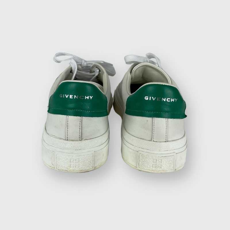 Givenchy Sneaker