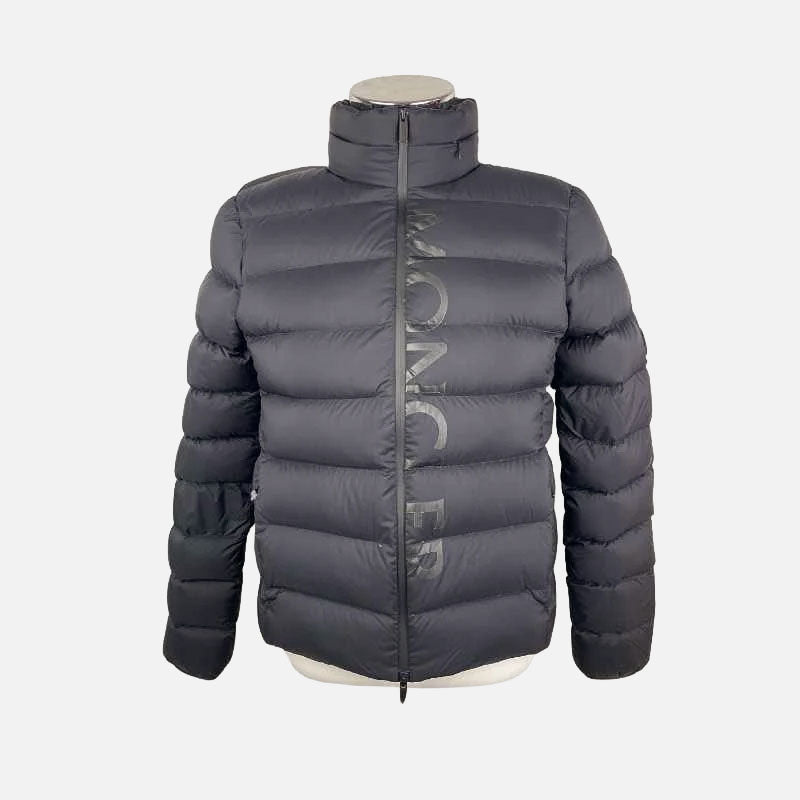 Moncler Steppjacke mit Logoprint · Schwarz