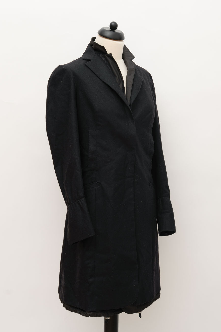 Brunello Cucinelli Mantel Schwarz