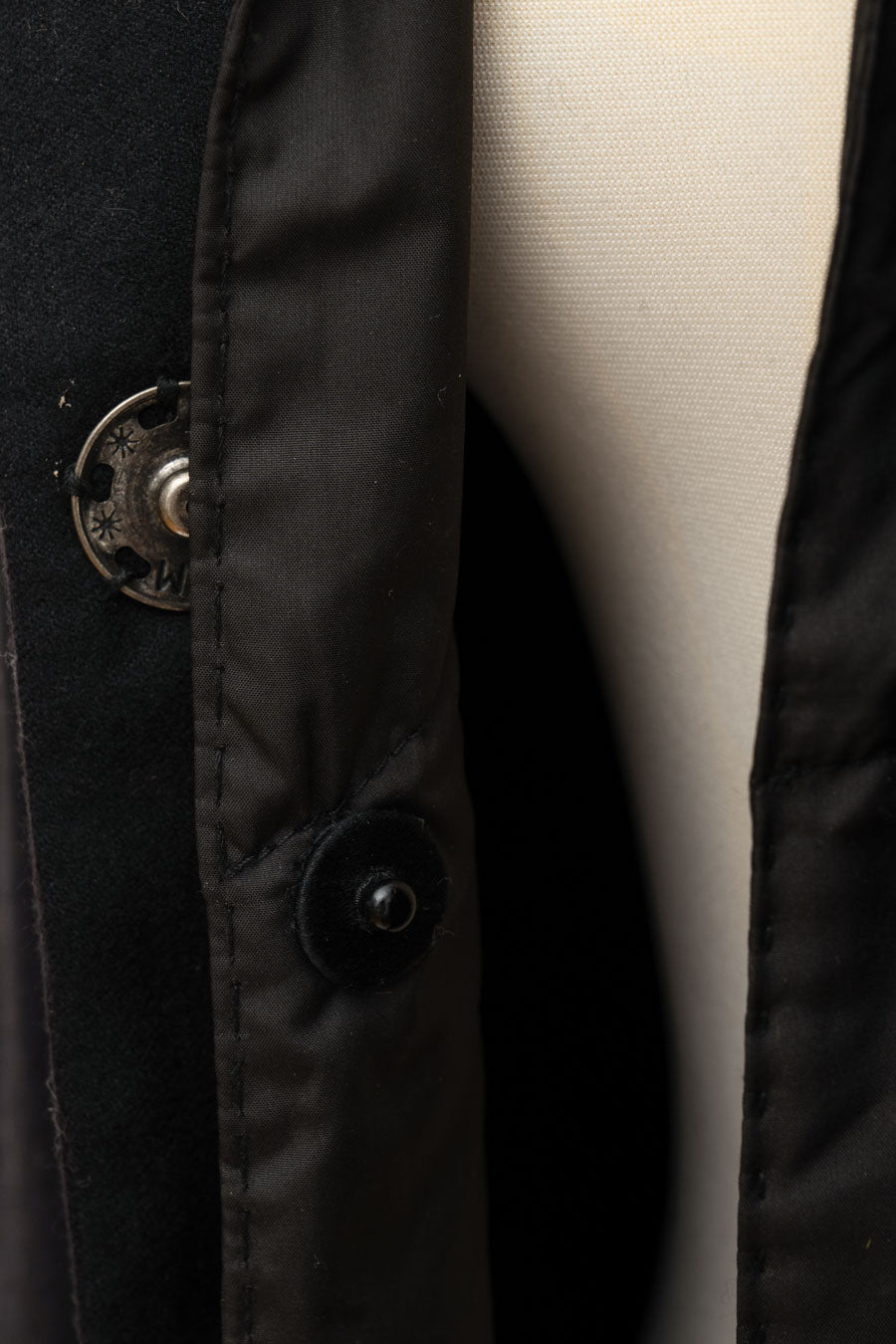 Brunello Cucinelli Mantel Schwarz