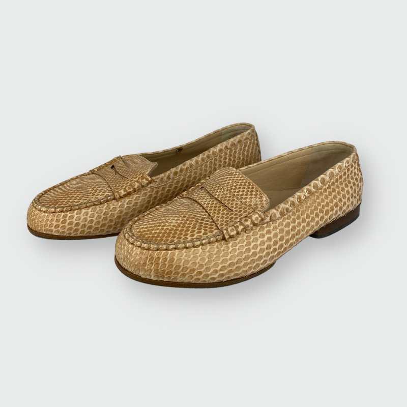 Unützer Loafer
