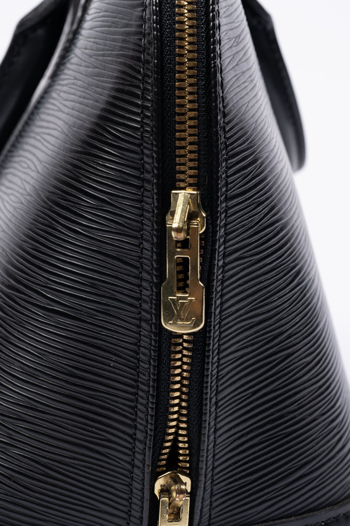 Louis Vuitton Alma PM Schwarz Epi