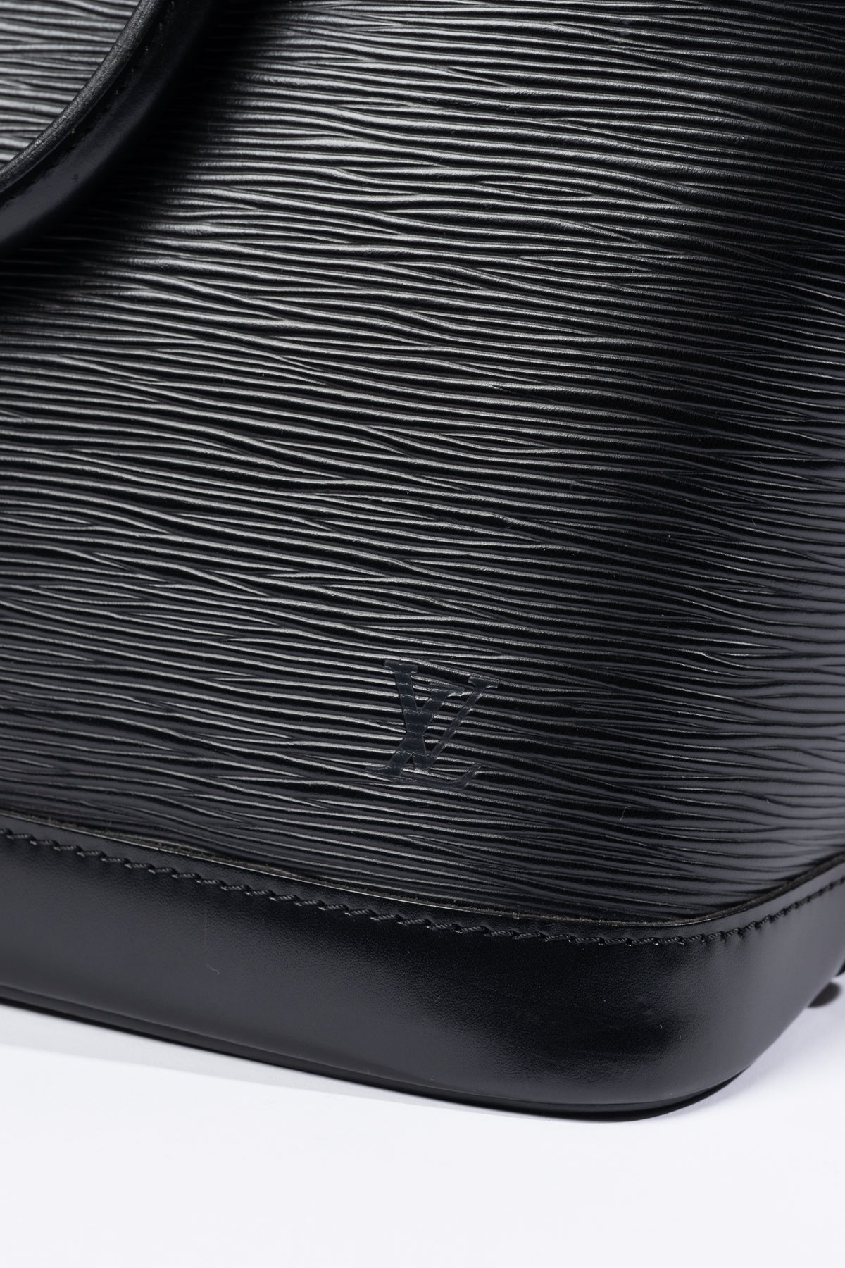 Louis Vuitton Alma PM Schwarz Epi