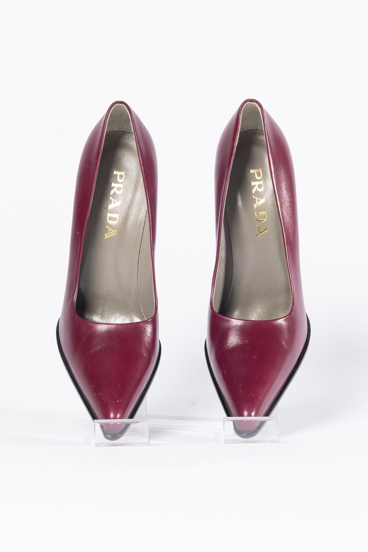 Prada Plateau Heels Spitz in Beere