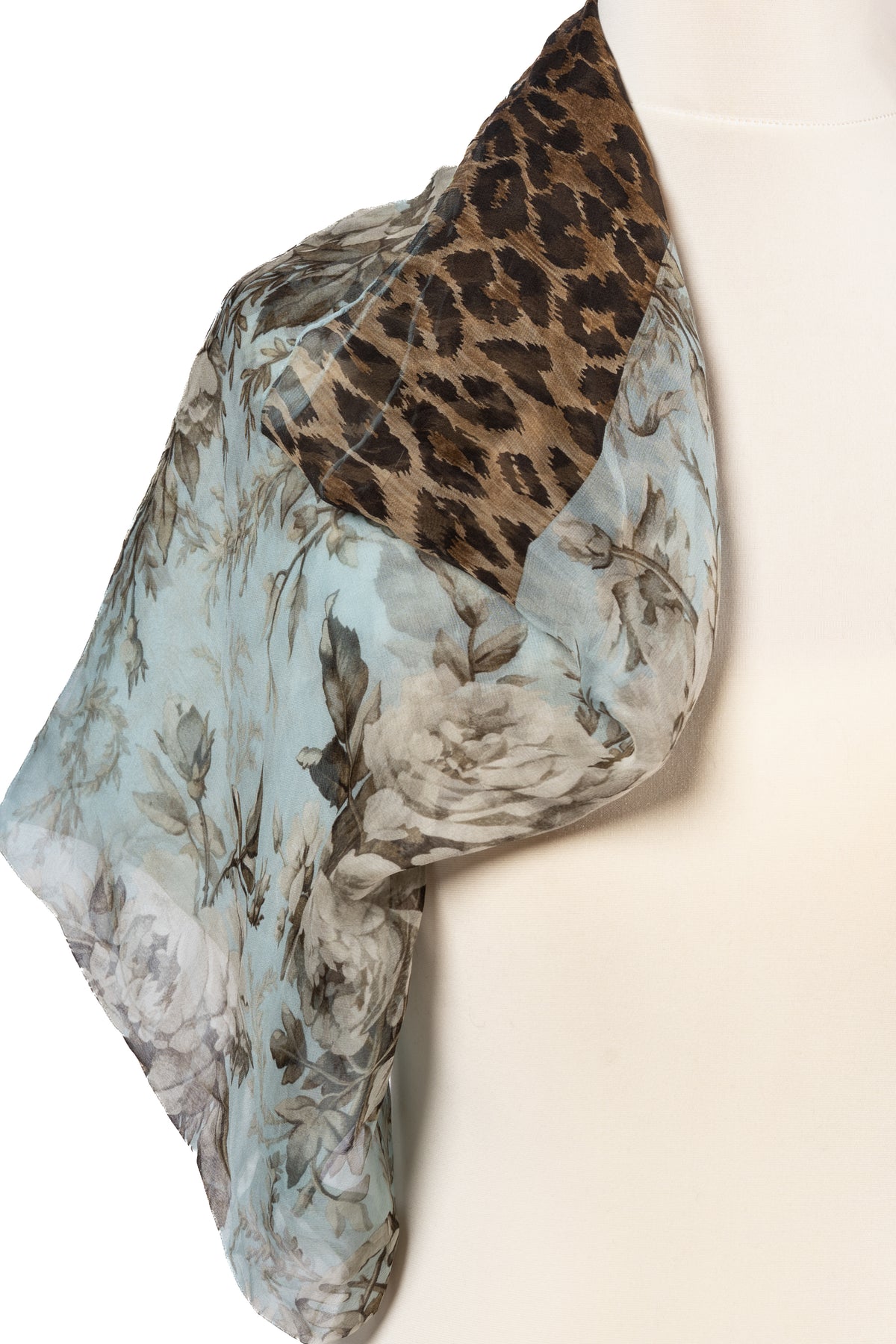 Dolce&Gabbana Tuch Leopardenmuster · Blau